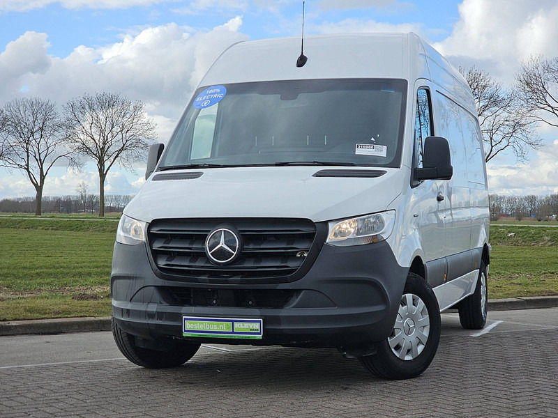 Mercedes-Benz eSprinter E-SRINTER AUT. L2H2 - Furgón, Furgoneta eléctrica: foto 1 Mercedes-Benz eSprinter E-SRINTER AUT. L2H2 - Furgón, Furgoneta eléctrica: foto 1