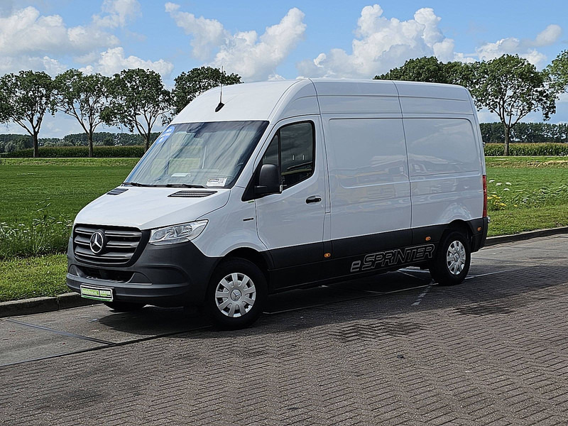 Mercedes-Benz eSprinter L2H2 41kWh Automaat! - Furgón, Furgoneta eléctrica: foto 2 Mercedes-Benz eSprinter L2H2 41kWh Automaat! - Furgón, Furgoneta eléctrica: foto 2