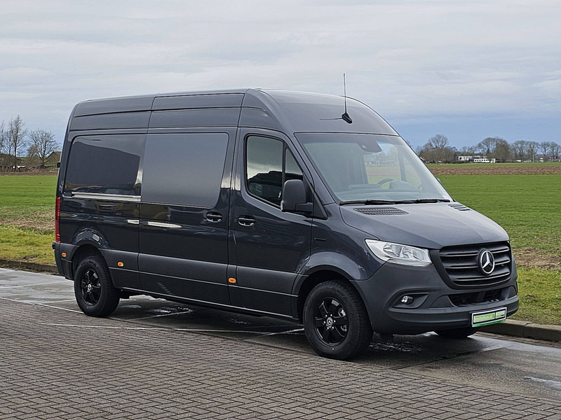 Mercedes-Benz eSprinter L2H2 47 kWh AC/DC! - Furgón, Furgoneta eléctrica: foto 5 Mercedes-Benz eSprinter L2H2 47 kWh AC/DC! - Furgón, Furgoneta eléctrica: foto 5