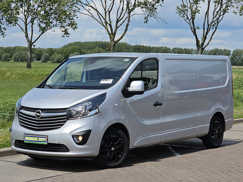 Opel Vivaro 1.6 CDTI 120 L2H1 - Furgoneta pequeña: foto 2 Opel Vivaro 1.6 CDTI 120 L2H1 - Furgoneta pequeña: foto 2