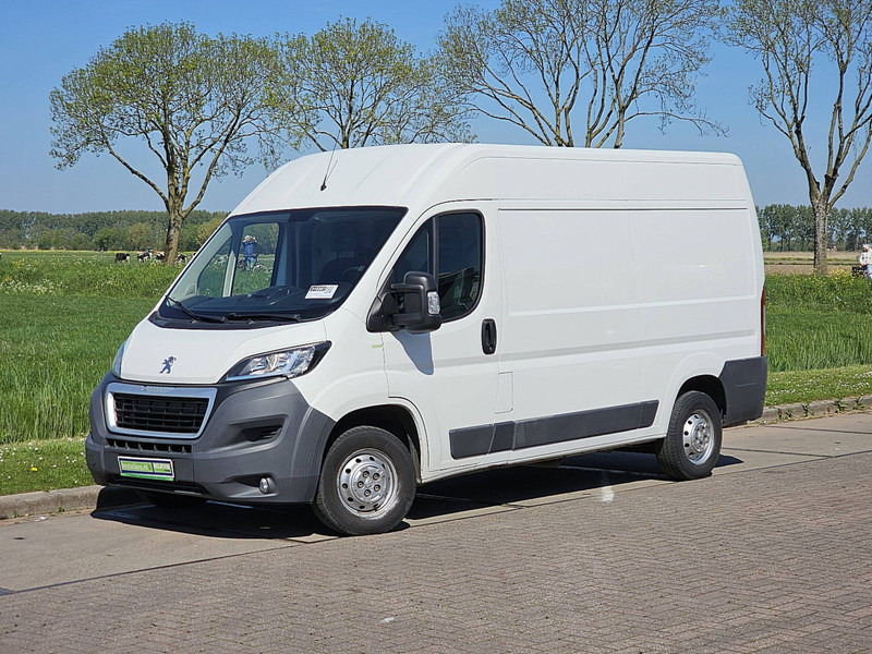 Peugeot Boxer 2.0 L2H2 Navi Euro6 AC! - Furgoneta pequeña: foto 2 Peugeot Boxer 2.0 L2H2 Navi Euro6 AC! - Furgoneta pequeña: foto 2