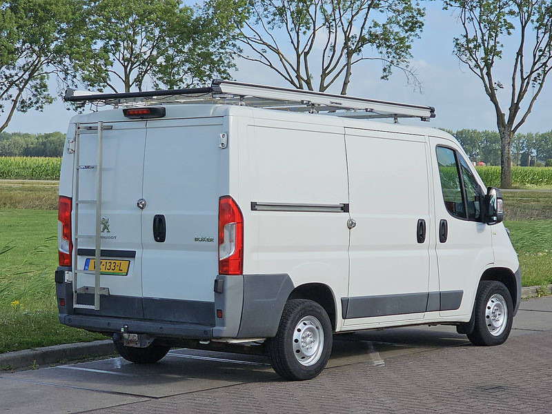 Peugeot Boxer 2.0 - Furgoneta pequeña: foto 3 Peugeot Boxer 2.0 - Furgoneta pequeña: foto 3
