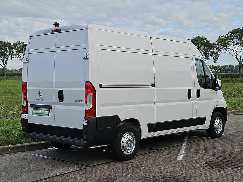 Peugeot Boxer 2.2 BHDI 120 L2H2 PREM. - Furgón: foto 3 Peugeot Boxer 2.2 BHDI 120 L2H2 PREM. - Furgón: foto 3