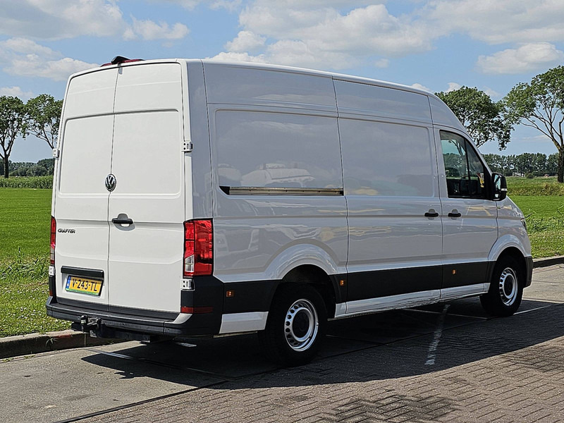 Volkswagen Crafter 35 2.0 L3H3 NAP Euro6 AC! - Furgón: foto 3 Volkswagen Crafter 35 2.0 L3H3 NAP Euro6 AC! - Furgón: foto 3