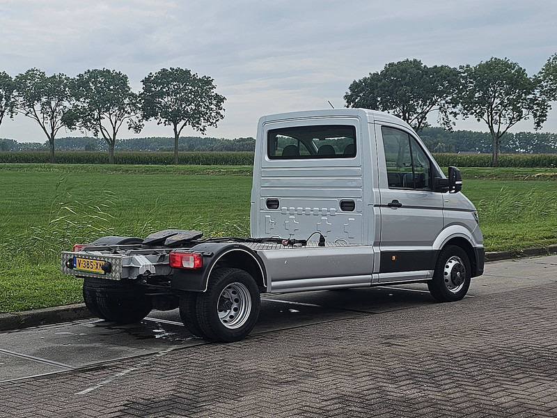 Volkswagen Crafter 50 2.0 TDI 177 TREKKER - Furgón: foto 3 Volkswagen Crafter 50 2.0 TDI 177 TREKKER - Furgón: foto 3