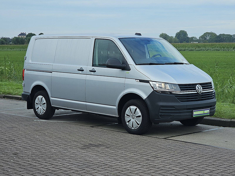 Volkswagen Transporter 2.0 TDI ac EURO6 - Furgoneta pequeña: foto 5 Volkswagen Transporter 2.0 TDI ac EURO6 - Furgoneta pequeña: foto 5