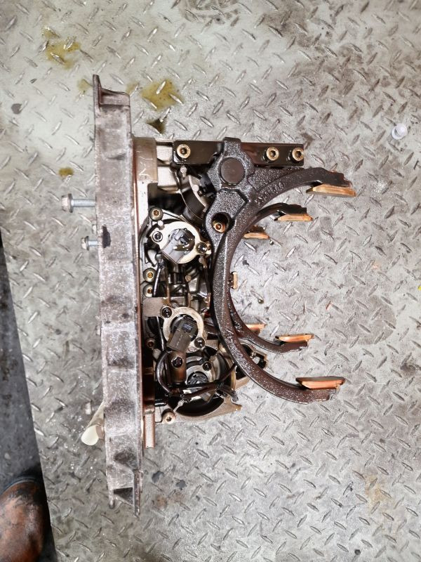 Volvo AT2612D Wabco Gearshift Mechanism Gearbox - Caja de cambios: foto 4 Volvo AT2612D Wabco Gearshift Mechanism Gearbox - Caja de cambios: foto 4