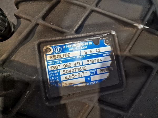 ZF S5-42 Ecolite Gearbox - Caja de cambios: foto 2 ZF S5-42 Ecolite Gearbox - Caja de cambios: foto 2