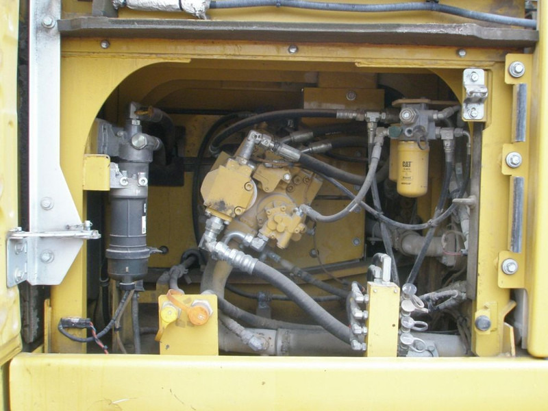 Caterpillar 326FL - Excavadora de cadenas: foto 5 Caterpillar 326FL - Excavadora de cadenas: foto 5