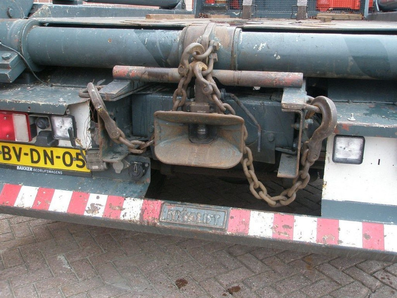 DAF CF 85 CF85.360 - Camión con equipo de cable: foto 5 DAF CF 85 CF85.360 - Camión con equipo de cable: foto 5