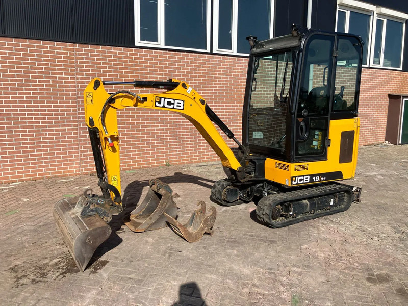 JCB 19C-1 - Miniexcavadora: foto 1 JCB 19C-1 - Miniexcavadora: foto 1