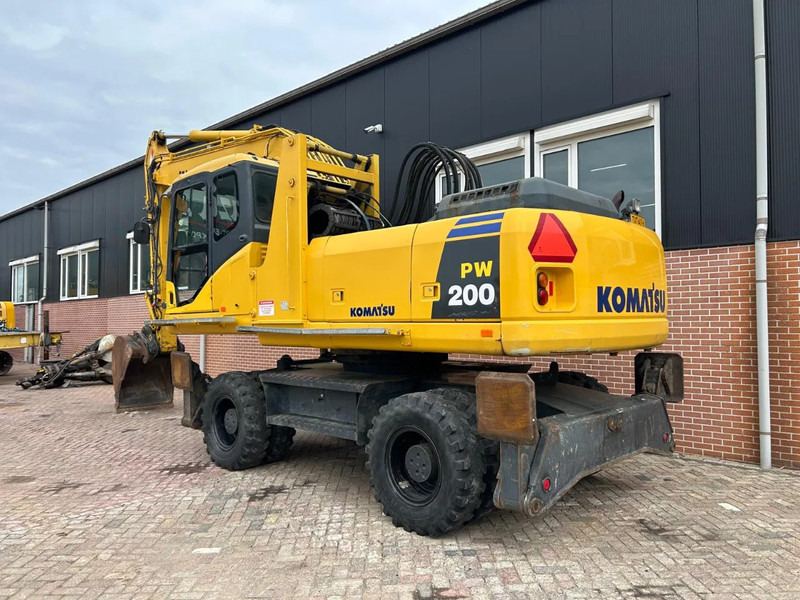 Komatsu PW200 - Excavadora de ruedas: foto 2 Komatsu PW200 - Excavadora de ruedas: foto 2