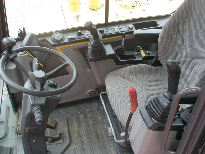 Excavadora de ruedas Volvo EW60E: foto 6