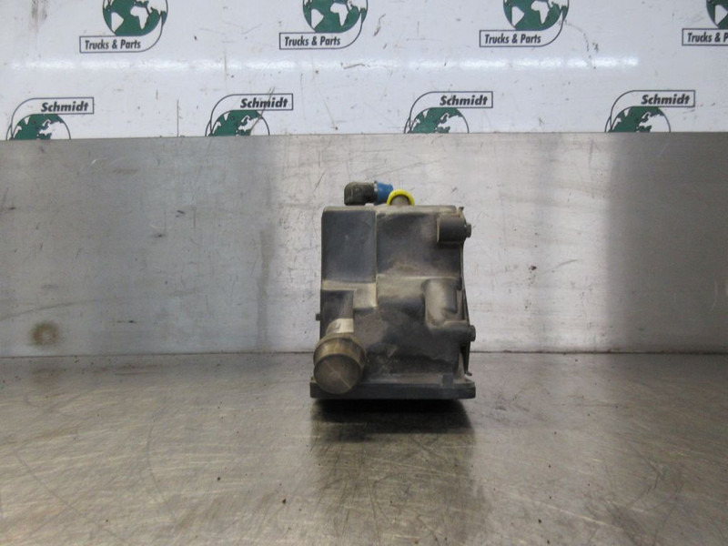 DAF 1401813 STUURPOMP DAF LF 45 220 EURO 5 - Motor y piezas para Camión: foto 2 DAF 1401813 STUURPOMP DAF LF 45 220 EURO 5 - Motor y piezas para Camión: foto 2
