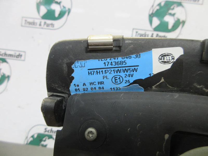 DAF 1743685 // 1743684 KOPLAMP DAF CF 75 EURO 5 R+L - Faro delantero para Camión: foto 5 DAF 1743685 // 1743684 KOPLAMP DAF CF 75 EURO 5 R+L - Faro delantero para Camión: foto 5