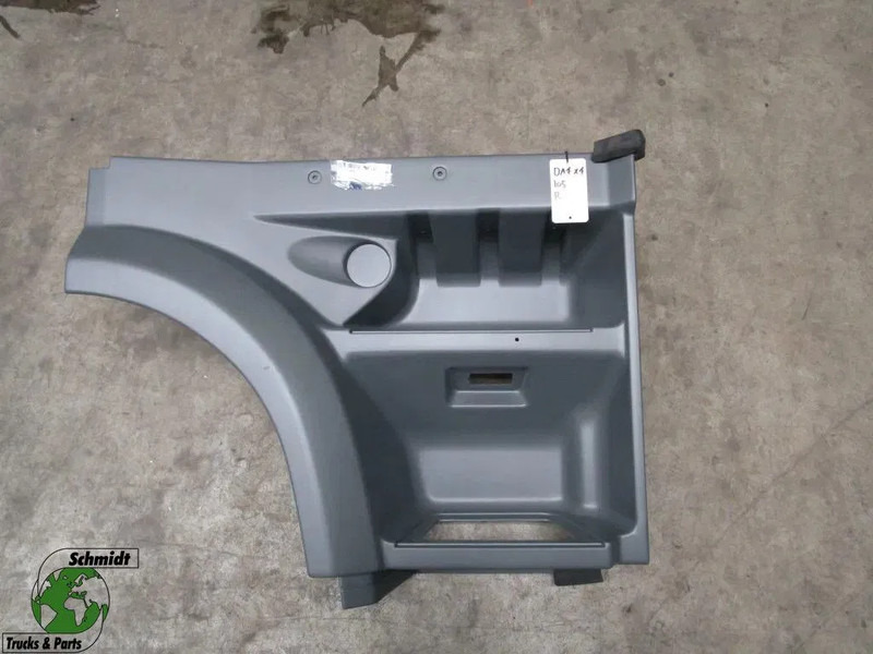 DAF 1836305//1836304//1291173//1291172 INSTAPKAST RECHT EN LINKS DAF XF 95 // 105 EURO 5 NIEUWE - Cabina e interior para Camión: foto 3 DAF 1836305//1836304//1291173//1291172 INSTAPKAST RECHT EN LINKS DAF XF 95 // 105 EURO 5 NIEUWE - Cabina e interior para Camión: foto 3