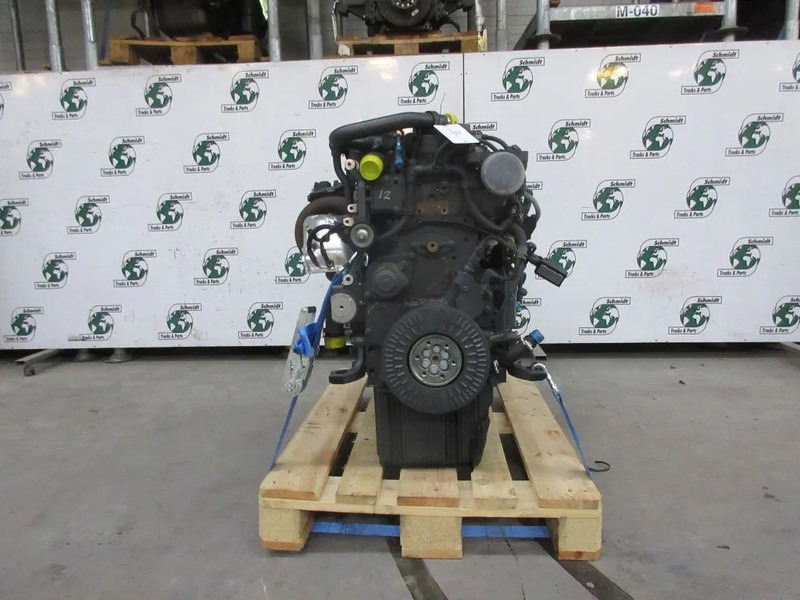 DAF 22452742/// 1715909//1706295 // PX-7 217 K2 DAF LF 290 - Motor para Camión: foto 2 DAF 22452742/// 1715909//1706295 // PX-7 217 K2 DAF LF 290 - Motor para Camión: foto 2