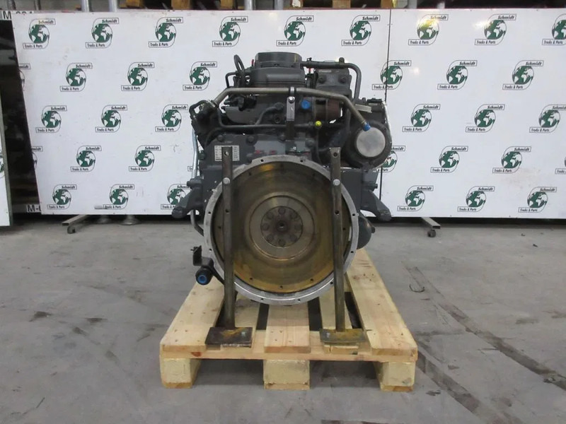 DAF 22452742/// 1715909//1706295 // PX-7 217 K2 DAF LF 290 - Motor para Camión: foto 4 DAF 22452742/// 1715909//1706295 // PX-7 217 K2 DAF LF 290 - Motor para Camión: foto 4