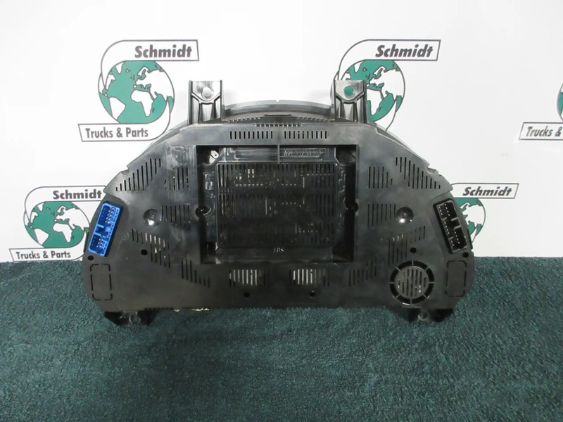 Iveco 5042276236 INSTRUMENTENPANEEL IVECO STRALIS EURO 5 - Salpicadero para Camión: foto 2 Iveco 5042276236 INSTRUMENTENPANEEL IVECO STRALIS EURO 5 - Salpicadero para Camión: foto 2