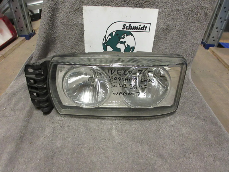 Iveco 504238117 KOPLAMP LINKS IVECO STRALIS MODEL EURO 5 NIEUWE EN GEBRUIKT - Faro delantero para Camión: foto 2 Iveco 504238117 KOPLAMP LINKS IVECO STRALIS MODEL EURO 5 NIEUWE EN GEBRUIKT - Faro delantero para Camión: foto 2
