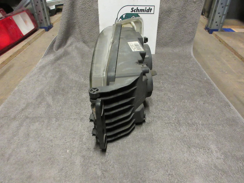 Iveco 504238496 KOPLAMP IVECO EURO 5 RECHTS - Faro delantero para Camión: foto 4 Iveco 504238496 KOPLAMP IVECO EURO 5 RECHTS - Faro delantero para Camión: foto 4