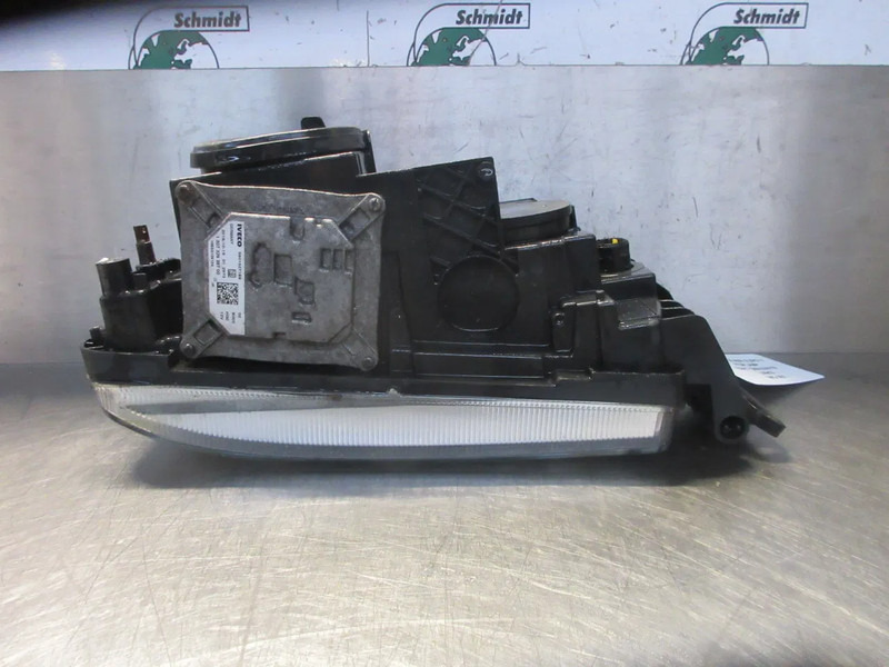 Iveco 5801639118 KOPLAMP IVECO HI WAY EURO 6 - Faro delantero para Camión: foto 4 Iveco 5801639118 KOPLAMP IVECO HI WAY EURO 6 - Faro delantero para Camión: foto 4