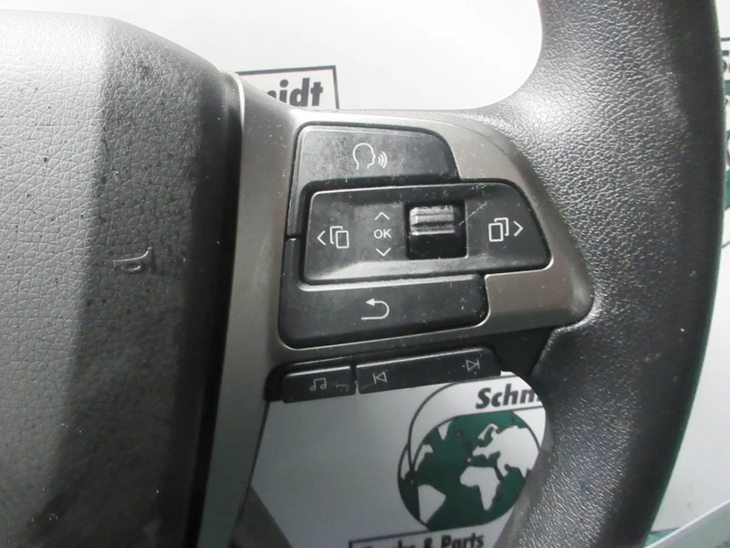 MAN 81.46430-6057 // 81.46430-6099 STUUR WIEL MAN 18.520 MODEL 2024 - Volante para Camión: foto 4 MAN 81.46430-6057 // 81.46430-6099 STUUR WIEL MAN 18.520 MODEL 2024 - Volante para Camión: foto 4