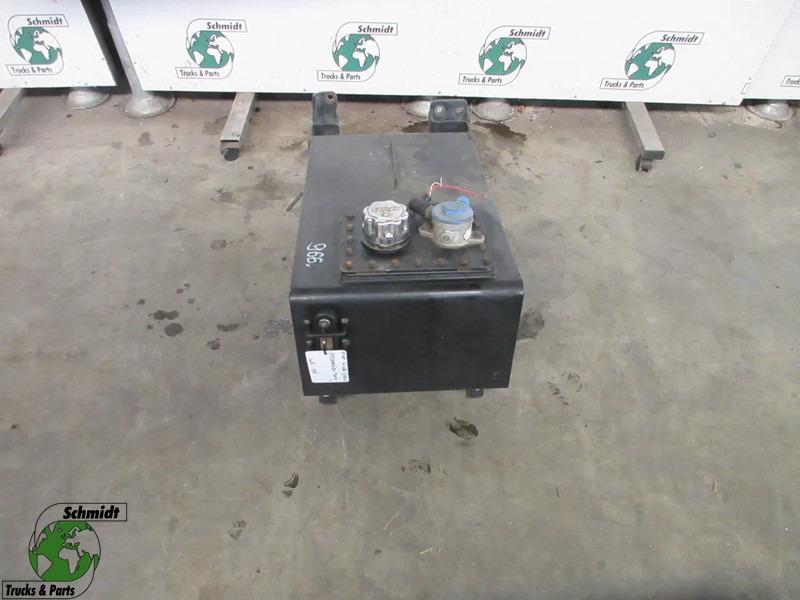 MAN OLIETANK MAN 10X8 WIERDA SYSTEEM MODEL 2020 - Hidráulica para Camión: foto 1 MAN OLIETANK MAN 10X8 WIERDA SYSTEEM MODEL 2020 - Hidráulica para Camión: foto 1