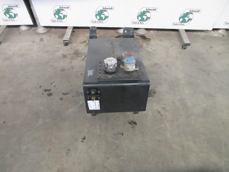 MAN OLIETANK MAN 10X8 WIERDA SYSTEEM MODEL 2020 - Hidráulica para Camión: foto 5 MAN OLIETANK MAN 10X8 WIERDA SYSTEEM MODEL 2020 - Hidráulica para Camión: foto 5