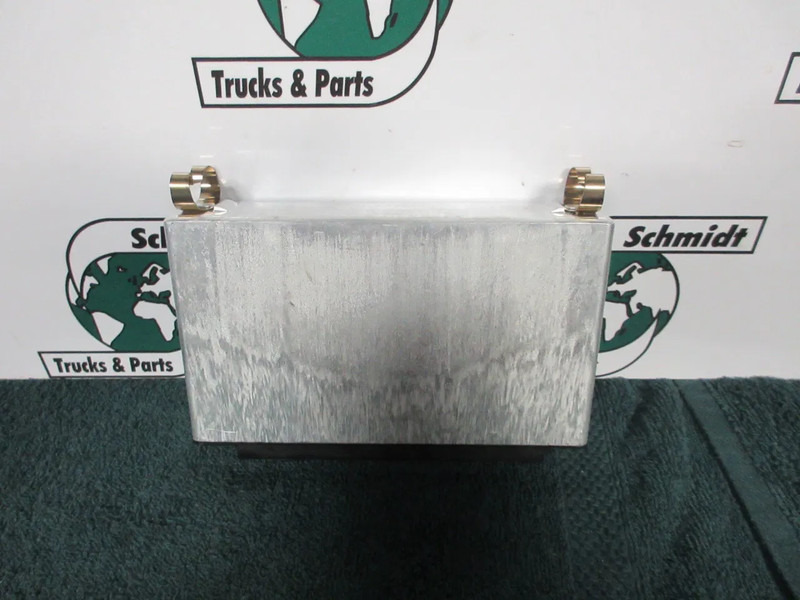 Mercedes-Benz A 001 446 24 36 EBS 4 MODULEN MERCEDES MP5 NIEUWE MODEL - Sistema eléctrico para Camión: foto 2 Mercedes-Benz A 001 446 24 36 EBS 4 MODULEN MERCEDES MP5 NIEUWE MODEL - Sistema eléctrico para Camión: foto 2