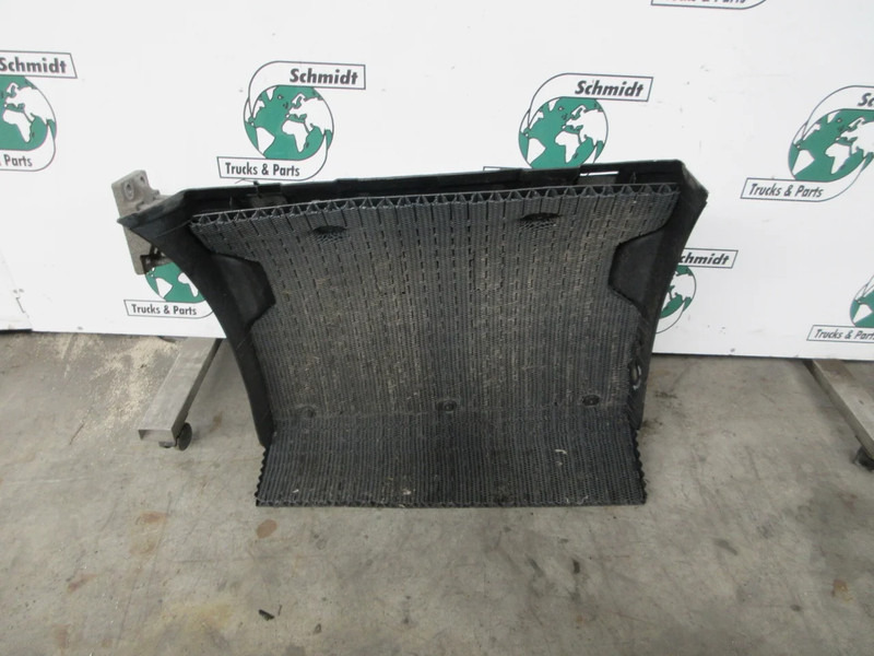 Renault 7422087701//7420769777//7422087703//742076995 SPATBORT T 520 EURO 6 R+L - Bastidor/ Chasis para Camión: foto 4 Renault 7422087701//7420769777//7422087703//742076995 SPATBORT T 520 EURO 6 R+L - Bastidor/ Chasis para Camión: foto 4