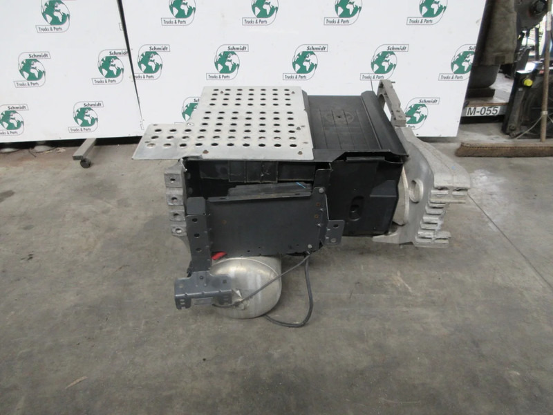 Renault 7423176068//7422078106 ACCU BAK RENAULT T 520 EURO 6 MODEL 2020 - Bastidor/ Chasis para Camión: foto 3 Renault 7423176068//7422078106 ACCU BAK RENAULT T 520 EURO 6 MODEL 2020 - Bastidor/ Chasis para Camión: foto 3