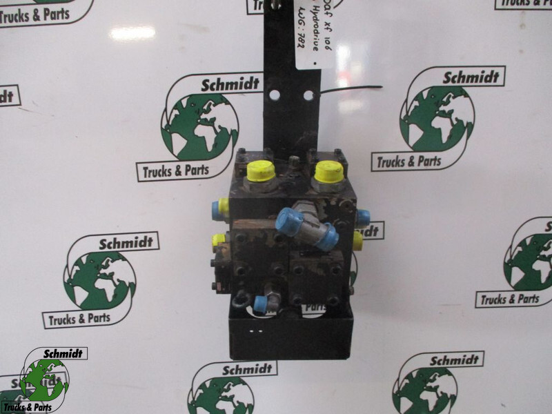Rexroth LFA 16D-71/FX10 REXROTH HYDRODRIVE POMP DAF XF 106 EURO 6 4X4 - Hidráulica para Camión: foto 1 Rexroth LFA 16D-71/FX10 REXROTH HYDRODRIVE POMP DAF XF 106 EURO 6 4X4 - Hidráulica para Camión: foto 1
