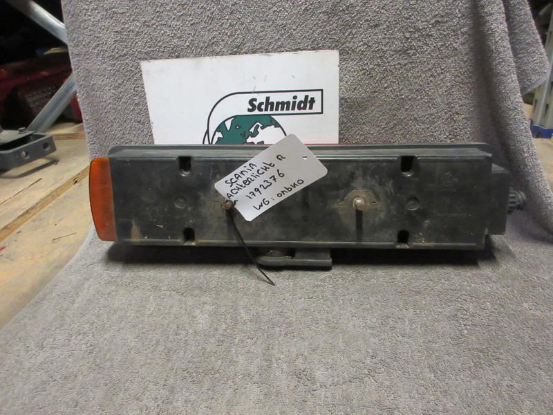 Scania 1792376 // 1792375 //ACHTERLAMP SCANIA R 450 EURO 6 RECHTS & LINKS - Luz trasera para Camión: foto 3 Scania 1792376 // 1792375 //ACHTERLAMP SCANIA R 450 EURO 6 RECHTS & LINKS - Luz trasera para Camión: foto 3