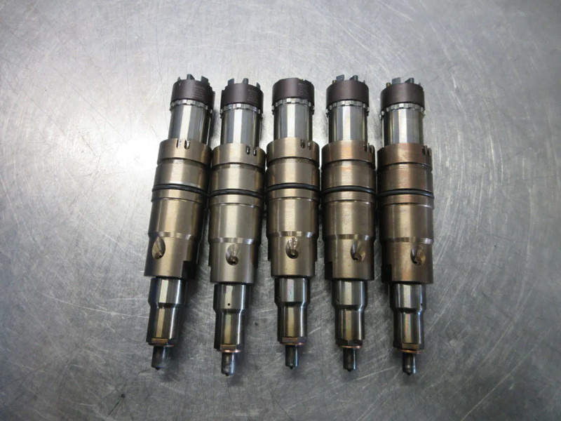 Scania 2057401 // 574423 BRANSTOFINJECTOR SCANIA 450 EURO 6 - Filtro de combustible para Camión: foto 2 Scania 2057401 // 574423 BRANSTOFINJECTOR SCANIA 450 EURO 6 - Filtro de combustible para Camión: foto 2