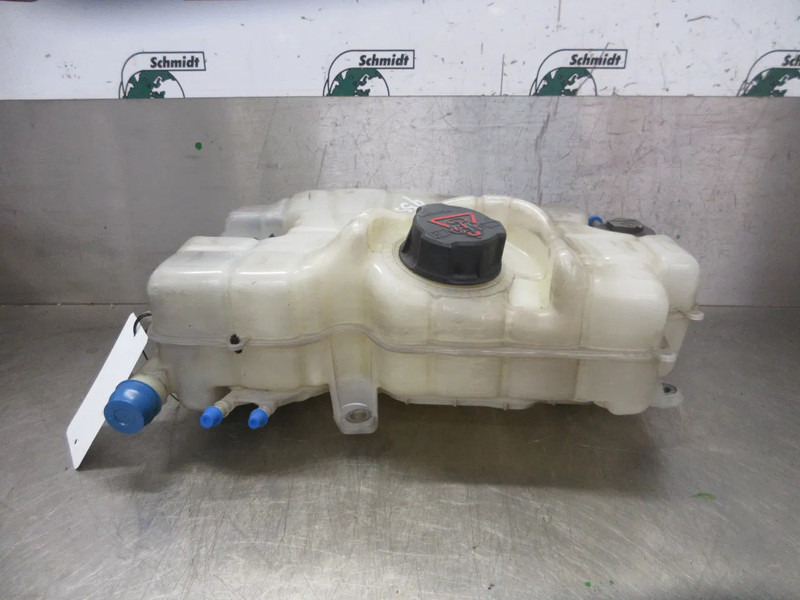 Scania 2277077 SCANIA S 450 NGS Expansiereservoir MODEL 2021 - Depósito de expansión para Camión: foto 5 Scania 2277077 SCANIA S 450 NGS Expansiereservoir MODEL 2021 - Depósito de expansión para Camión: foto 5