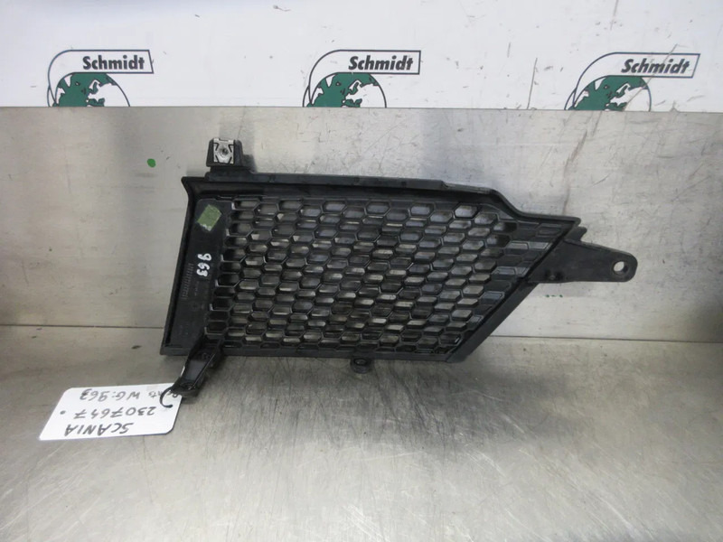 Scania 2307641 // 2307647 GRILL DELEN SCANIA S 450 EURO 6 NGS - Cabina e interior para Camión: foto 2 Scania 2307641 // 2307647 GRILL DELEN SCANIA S 450 EURO 6 NGS - Cabina e interior para Camión: foto 2