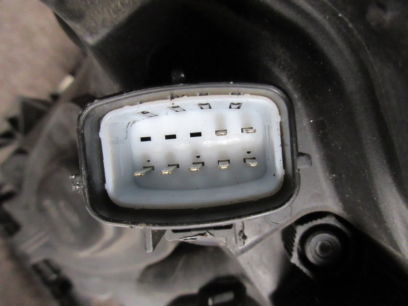 Faro delantero para Camión Scania 2416136 KOPLAMP LINKS SCANIA R 450 EURO 6 NIEUWE !!!: foto 11
