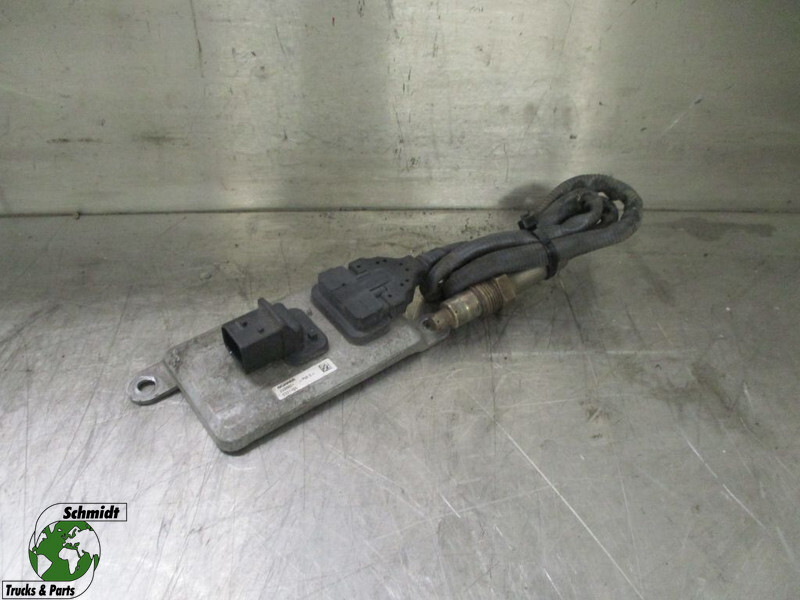 Scania G450 2296801 NOX SENSOR EURO 6 - Sistema eléctrico para Camión: foto 1 Scania G450 2296801 NOX SENSOR EURO 6 - Sistema eléctrico para Camión: foto 1