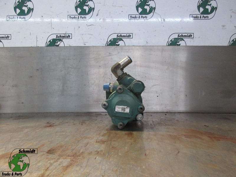 Volvo 21737267 STUURPOMP VOLVO FL 210 EURO 6 - Bomba de dirección para Camión: foto 1 Volvo 21737267 STUURPOMP VOLVO FL 210 EURO 6 - Bomba de dirección para Camión: foto 1