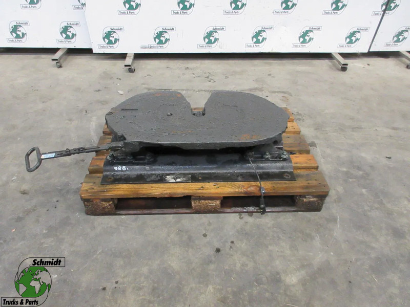 Jost JSK 40 G50-X D 152 JSK 40 G50-X D 152 KOMT VAN MAN 18.420 EURO 6 MODEL 2021 - Quinta rueda para Camión: foto 1 Jost JSK 40 G50-X D 152 JSK 40 G50-X D 152 KOMT VAN MAN 18.420 EURO 6 MODEL 2021 - Quinta rueda para Camión: foto 1