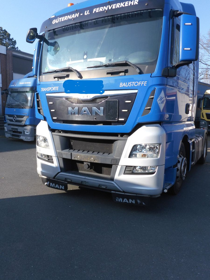 MAN TGX 18.440 Top Zustand Reifen 70 % Euro 6 - Cabeza tractora: foto 3 MAN TGX 18.440 Top Zustand Reifen 70 % Euro 6 - Cabeza tractora: foto 3
