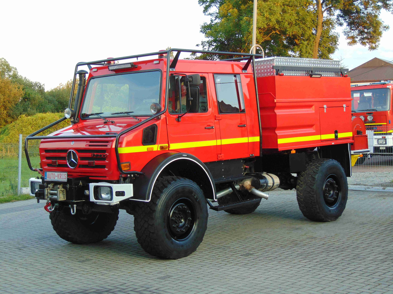 MERCEDES-BENZ Unimog U5000 4x4 DESAUTEL - 5000 WATER !!! - Camión de bomberos: foto 1 MERCEDES-BENZ Unimog U5000 4x4 DESAUTEL - 5000 WATER !!! - Camión de bomberos: foto 1