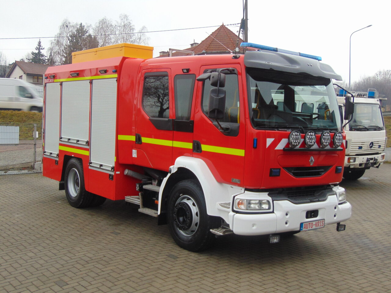 Renault Midlum 270dCi GICAR - Camión de bomberos: foto 2 Renault Midlum 270dCi GICAR - Camión de bomberos: foto 2