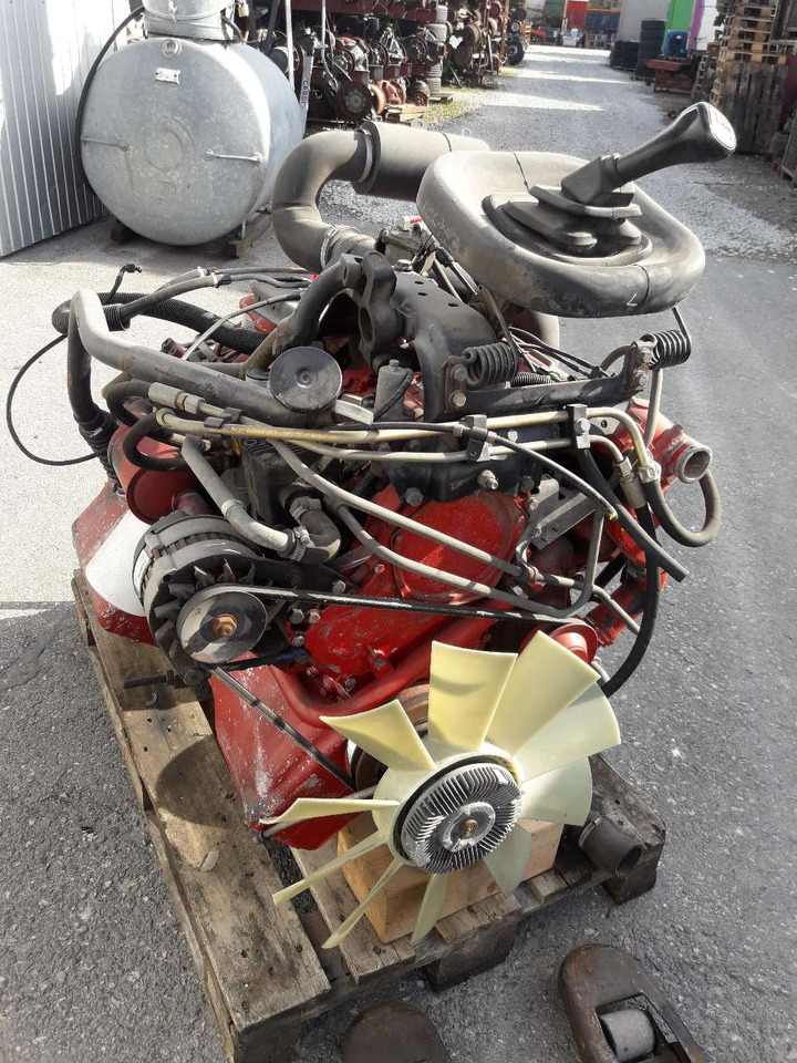 Ford 826F7FLA - Motor: foto 1 Ford 826F7FLA - Motor: foto 1