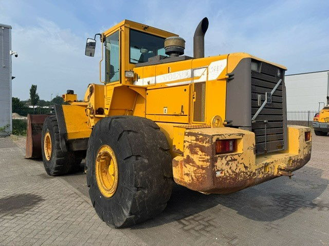 Volvo L180C - Cargadora de ruedas: foto 2 Volvo L180C - Cargadora de ruedas: foto 2