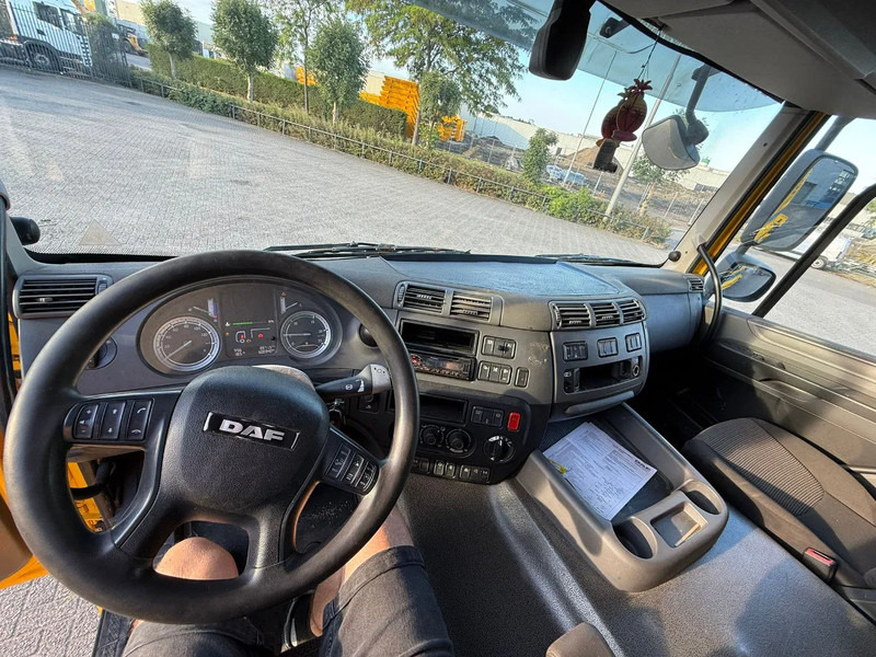 Cabeza tractora DAF CF 460 / NL TRUCK / LIFT+LENKACHSE / DEB / ACC / LWDS / FRIDGE / 600340 KM / AUTOMATIC / EURO-6 / 2016: foto 13
