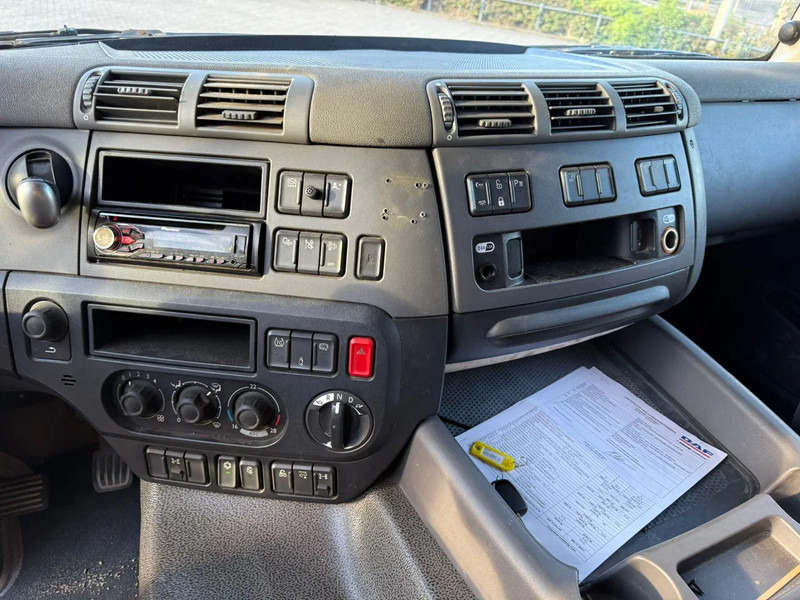 Cabeza tractora DAF CF 460 / NL TRUCK / LIFT+LENKACHSE / DEB / ACC / LWDS / FRIDGE / 600340 KM / AUTOMATIC / EURO-6 / 2016: foto 19