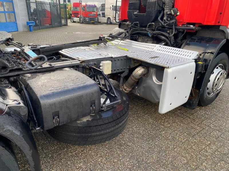 Cabeza tractora DAF CF400 / GERMAN TRUCK / DEB / ACC / LWDS / AIRCO / ONLY:698572 KM / AUTOMATIC / EURO-6 / 2016: foto 10