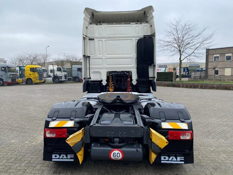 DAF XF106-460 / DOUBLE TANK / DEB / FRIDGE / 2XBED / AUTOMATIC / EURO-6 / 2014 - Cabeza tractora: foto 4 DAF XF106-460 / DOUBLE TANK / DEB / FRIDGE / 2XBED / AUTOMATIC / EURO-6 / 2014 - Cabeza tractora: foto 4